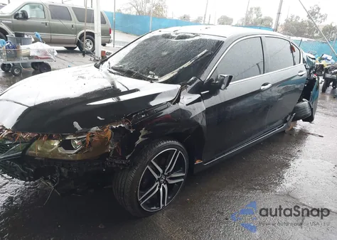 2017 Honda Accord Sport Se z USA, uszkodzony, nr VIN 1HGCR2F10HA204738
